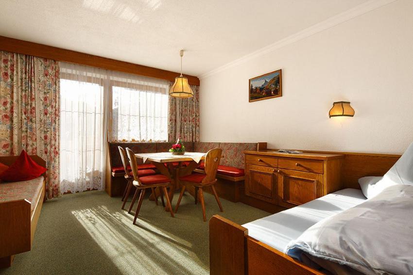 Appartement Diamant 솔덴 객실 사진